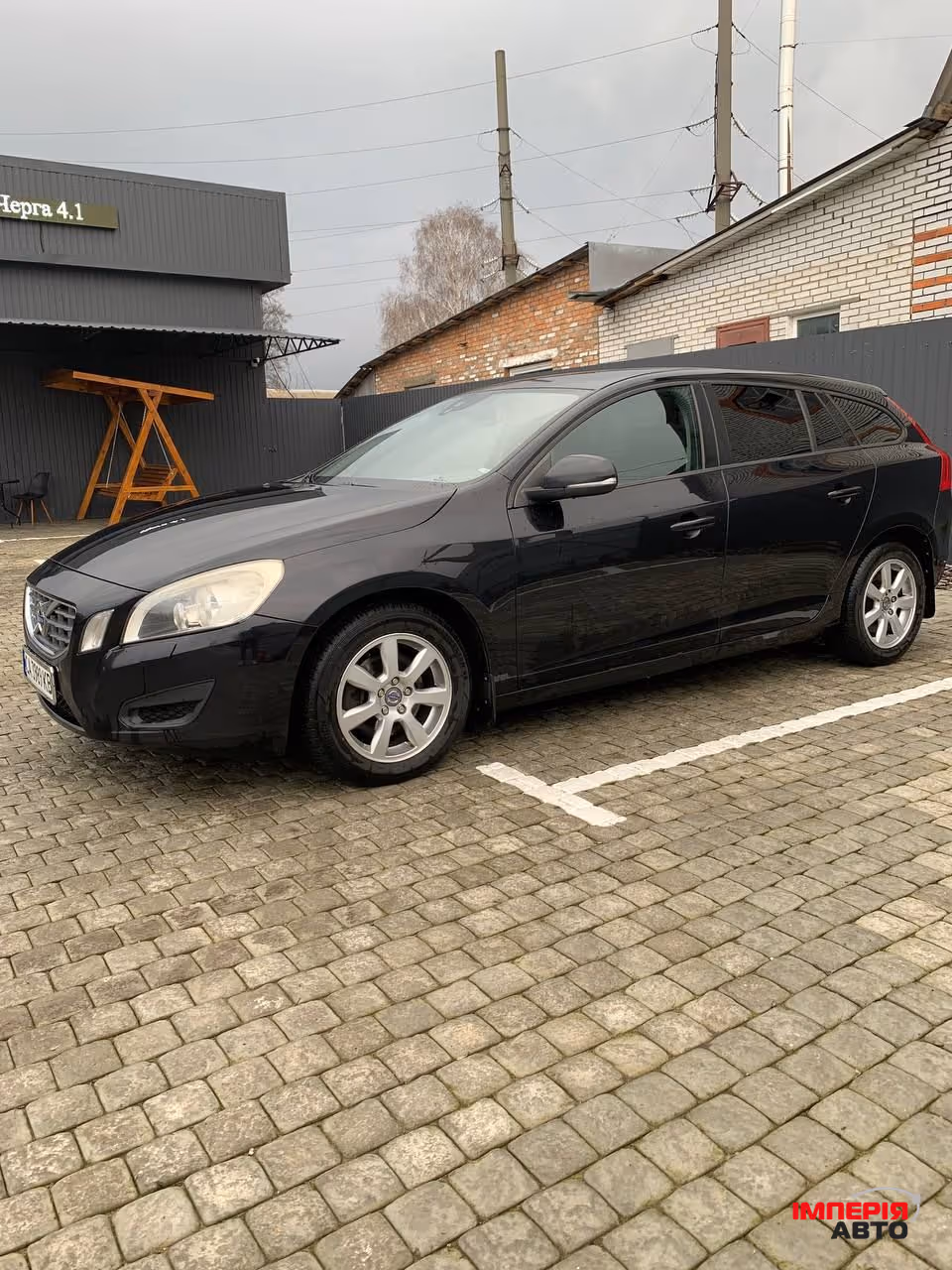 Volvo V60 - фото 6