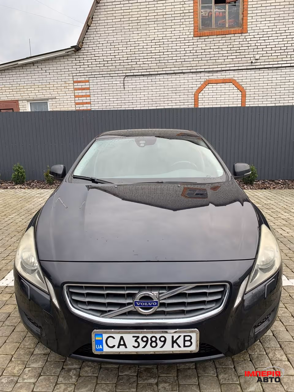 Volvo V60 - фото 1