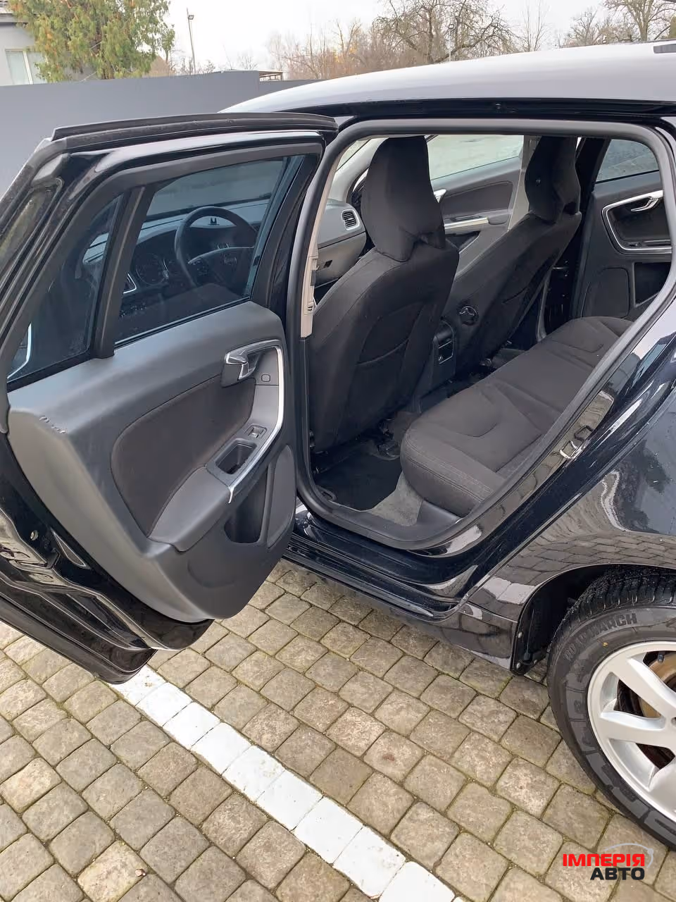 Volvo V60 - фото 18
