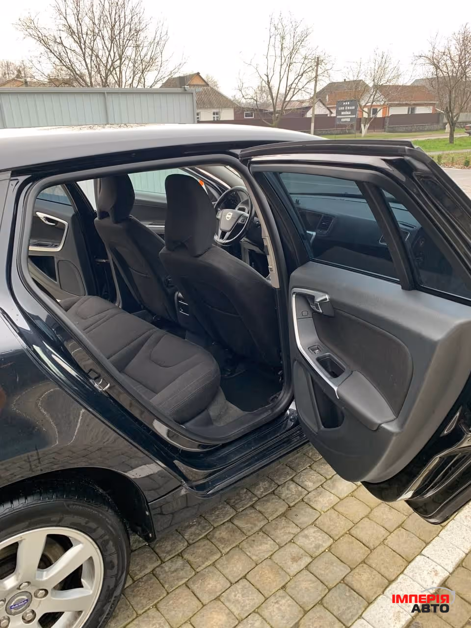 Volvo V60 - фото 17