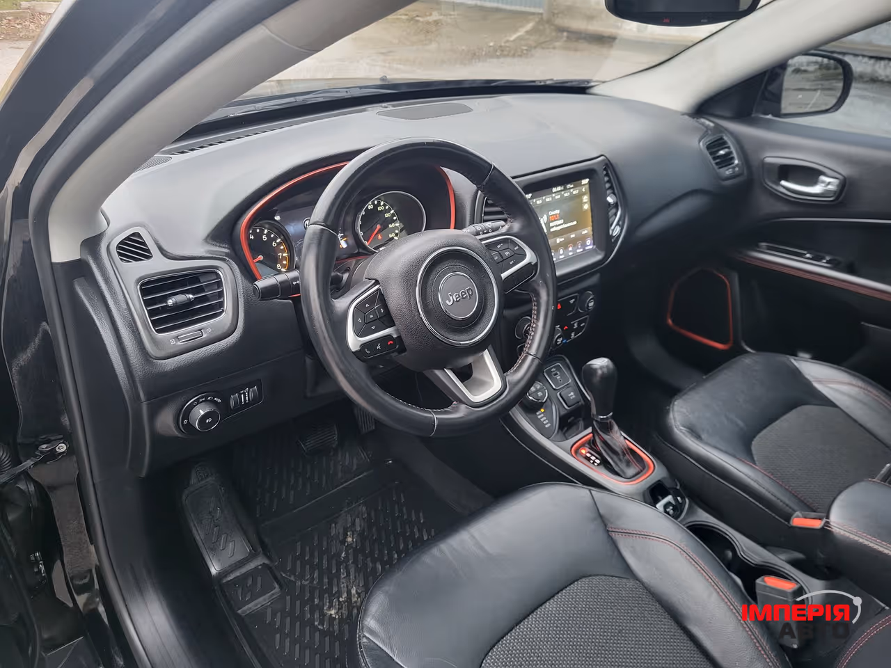 Jeep Compass - фото 10