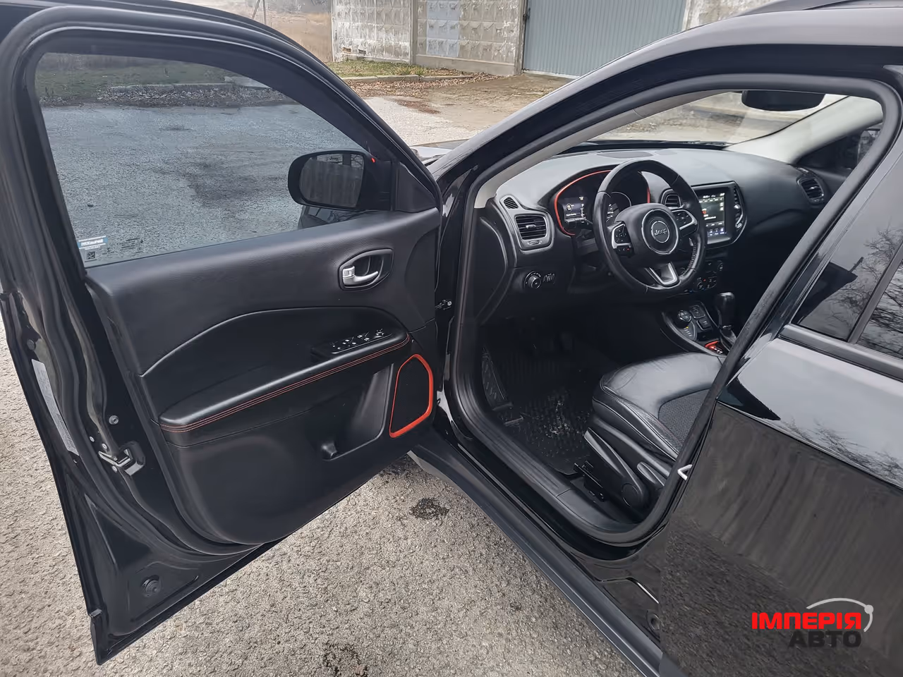 Jeep Compass - фото 11