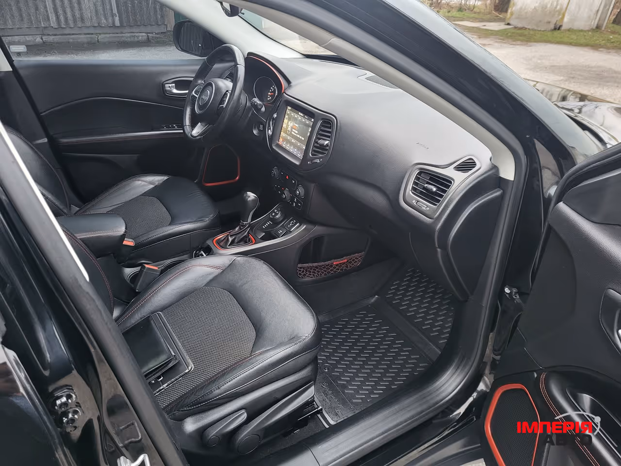 Jeep Compass - фото 14