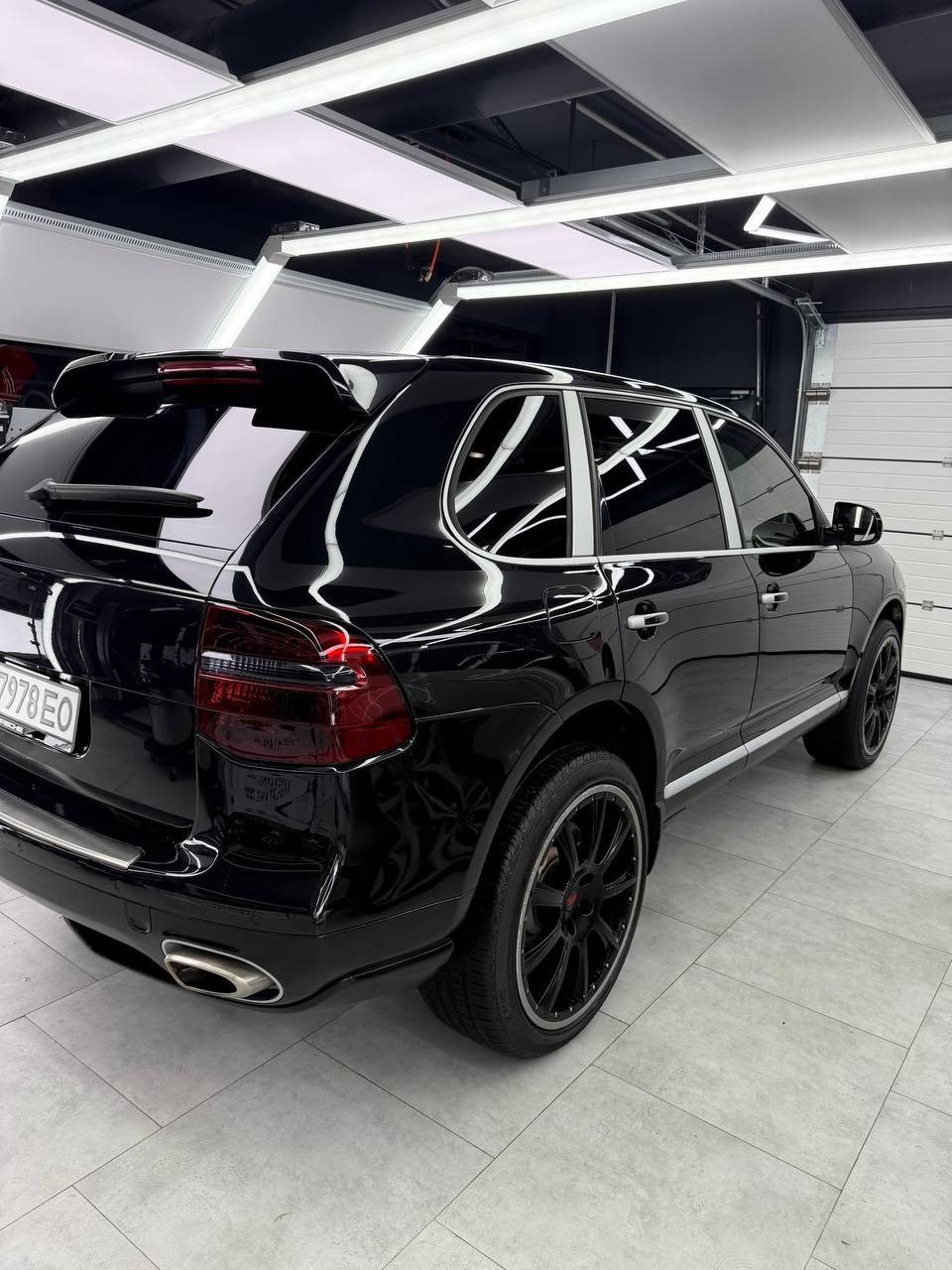 Porsche Cayenne - фото 10