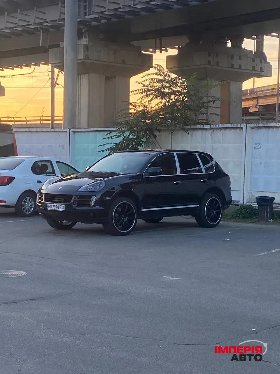 Porsche Cayenne - фото 36