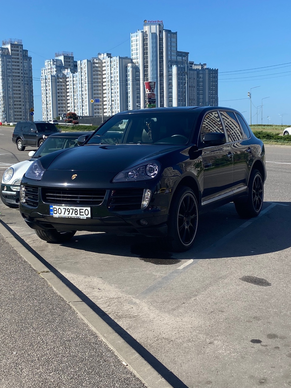 Porsche Cayenne - фото 33