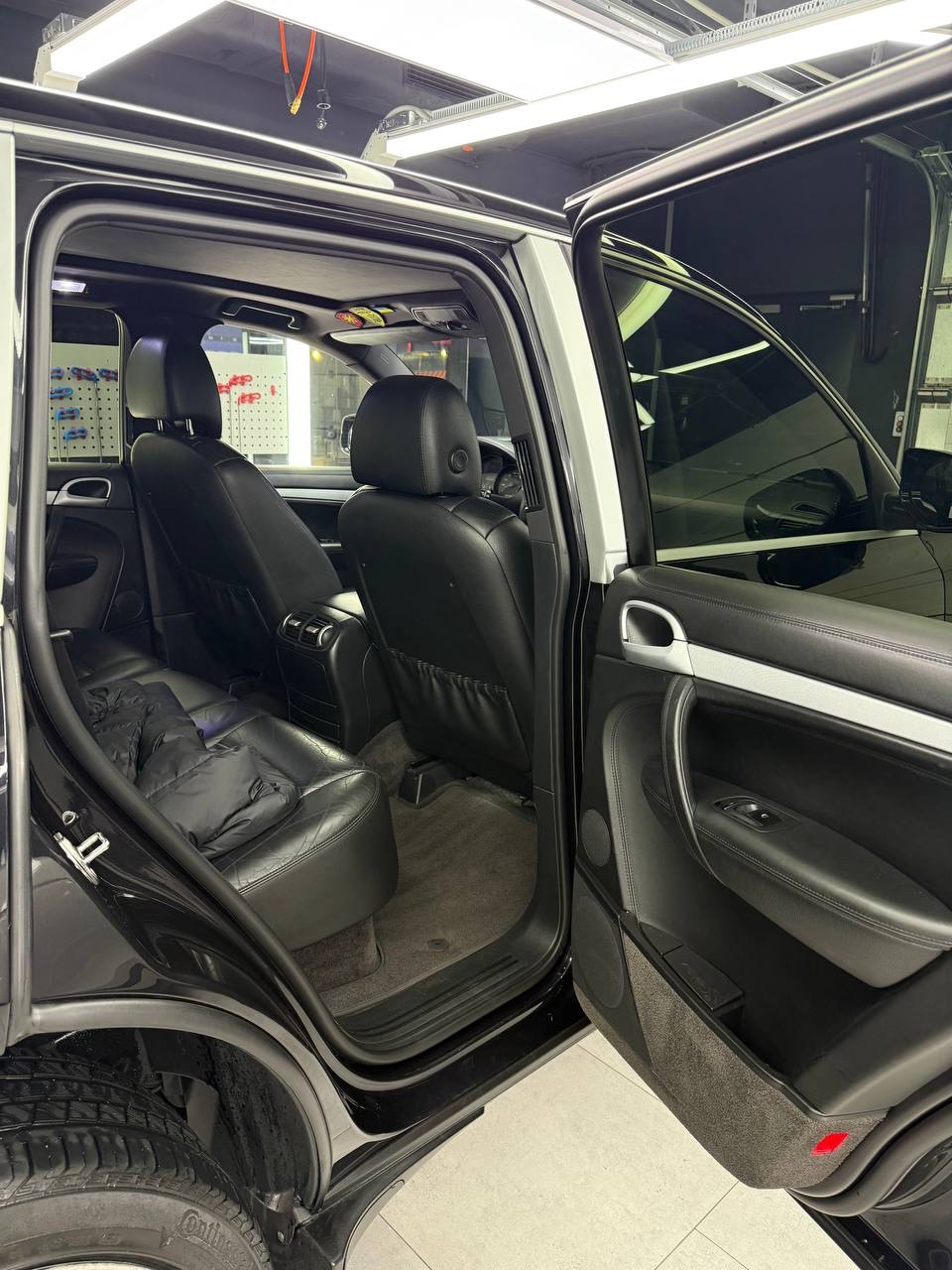 Porsche Cayenne - фото 20