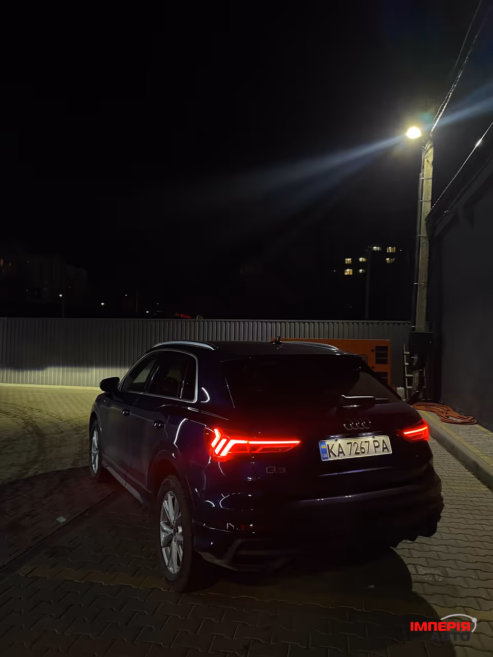 Audi Q3 - фото 24