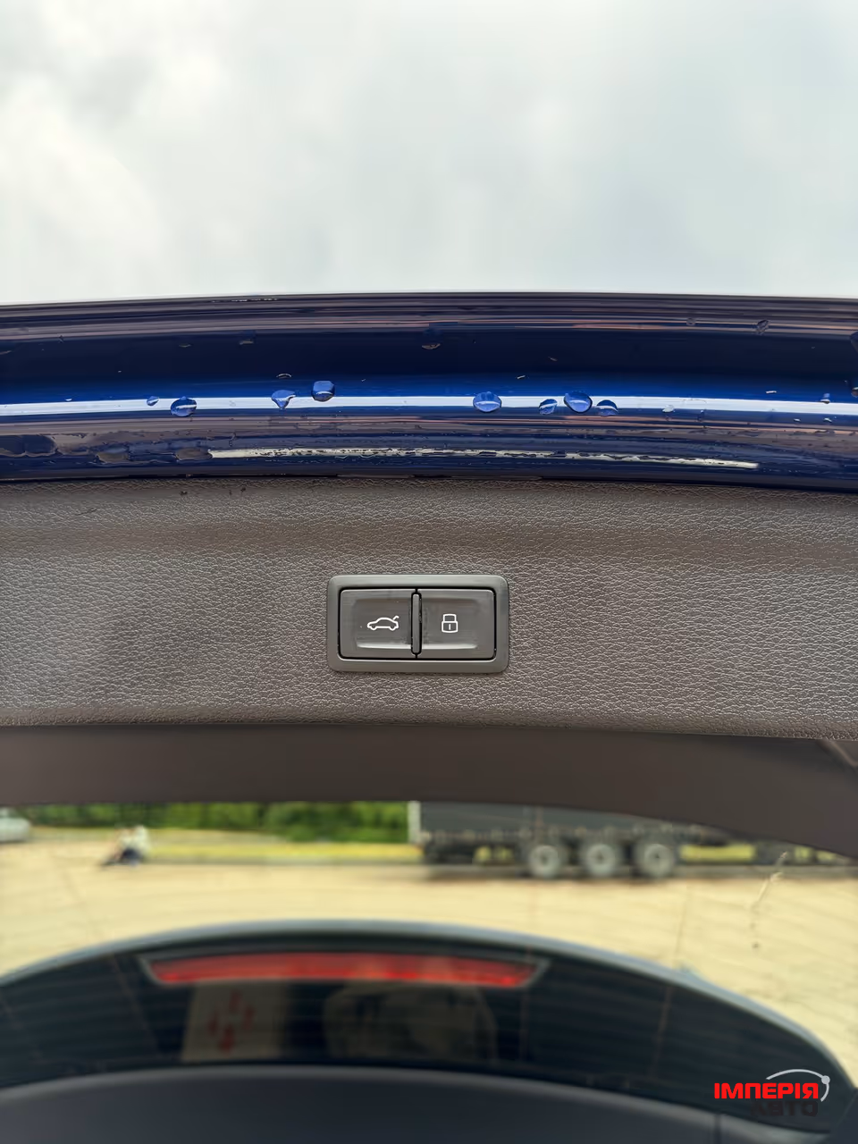 Audi Q3 - фото 12
