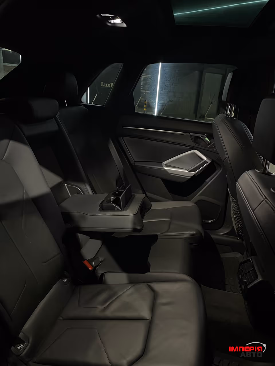 Audi Q3 - фото 17