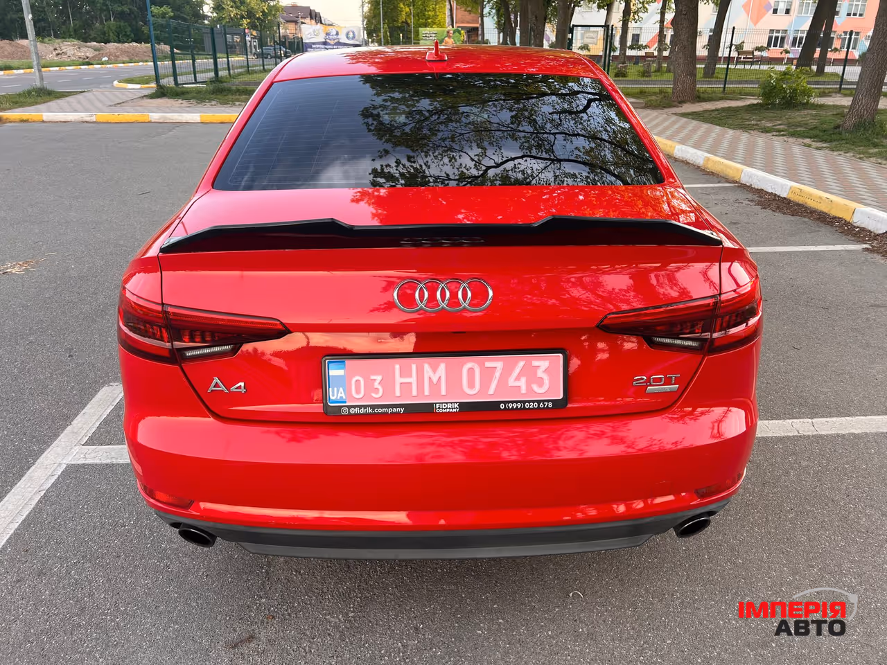 Audi A4 - фото 12