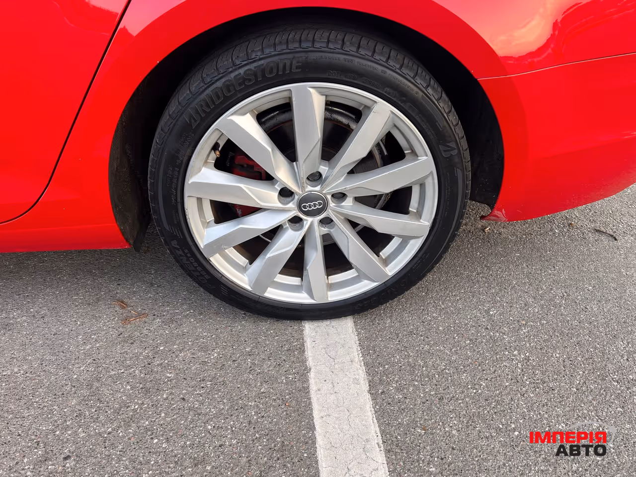 Audi A4 - фото 9