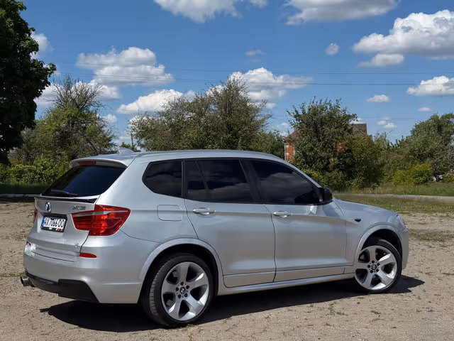 BMW X3 - фото 5
