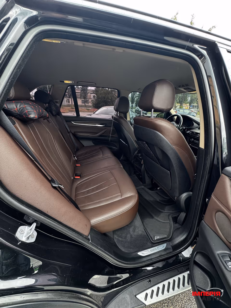 BMW X5 - фото 7