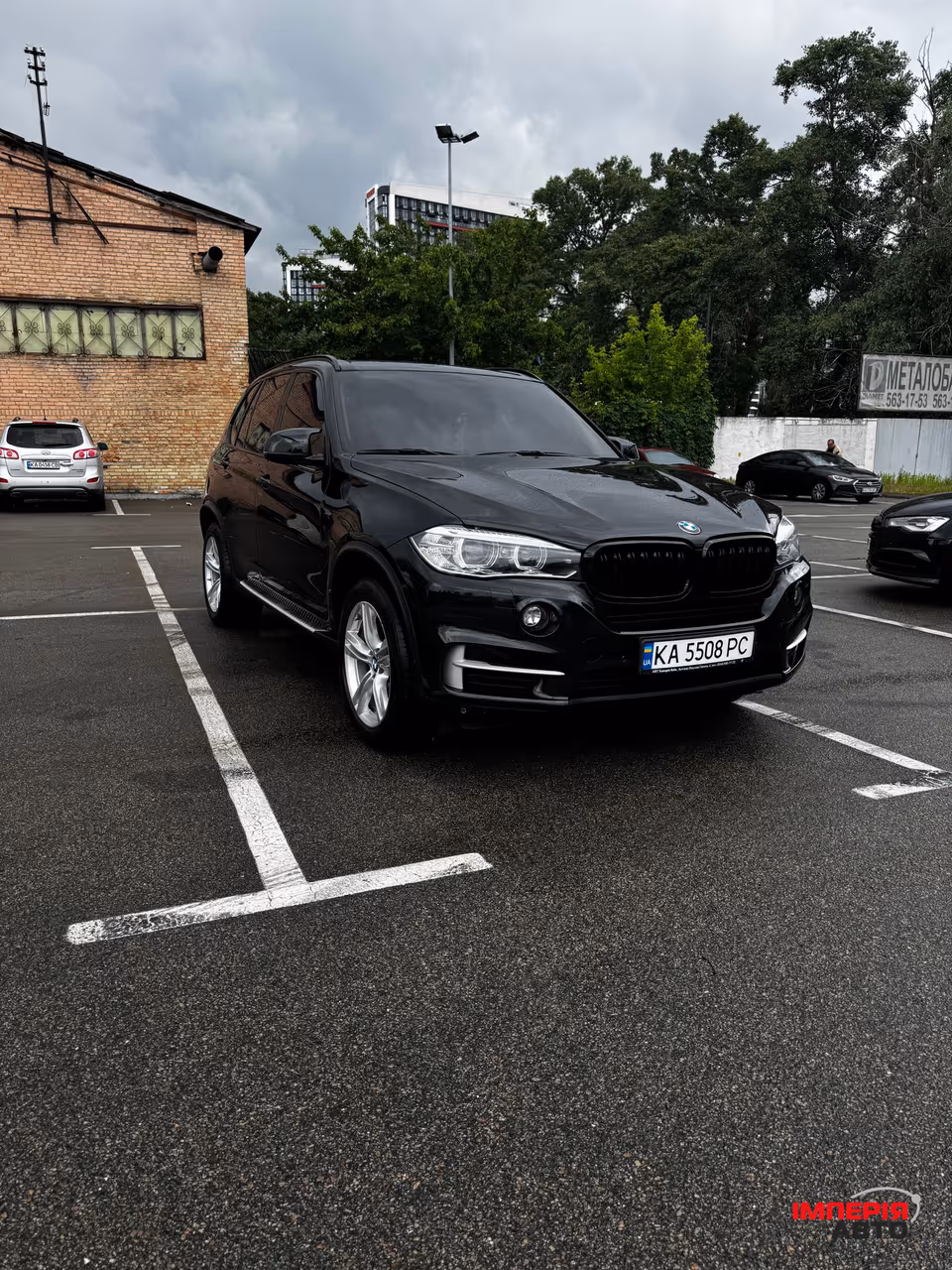 BMW X5 - фото 1