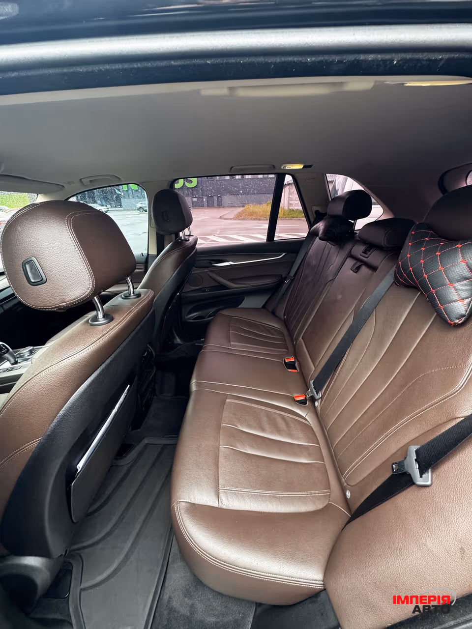 BMW X5 - фото 9