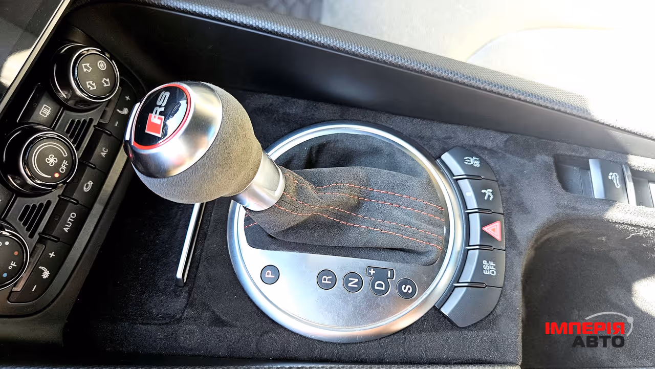 Audi TT - фото 14