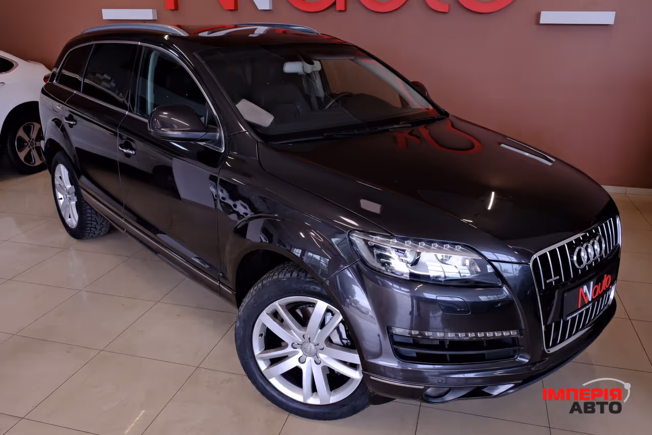 Audi Q7 - фото 4