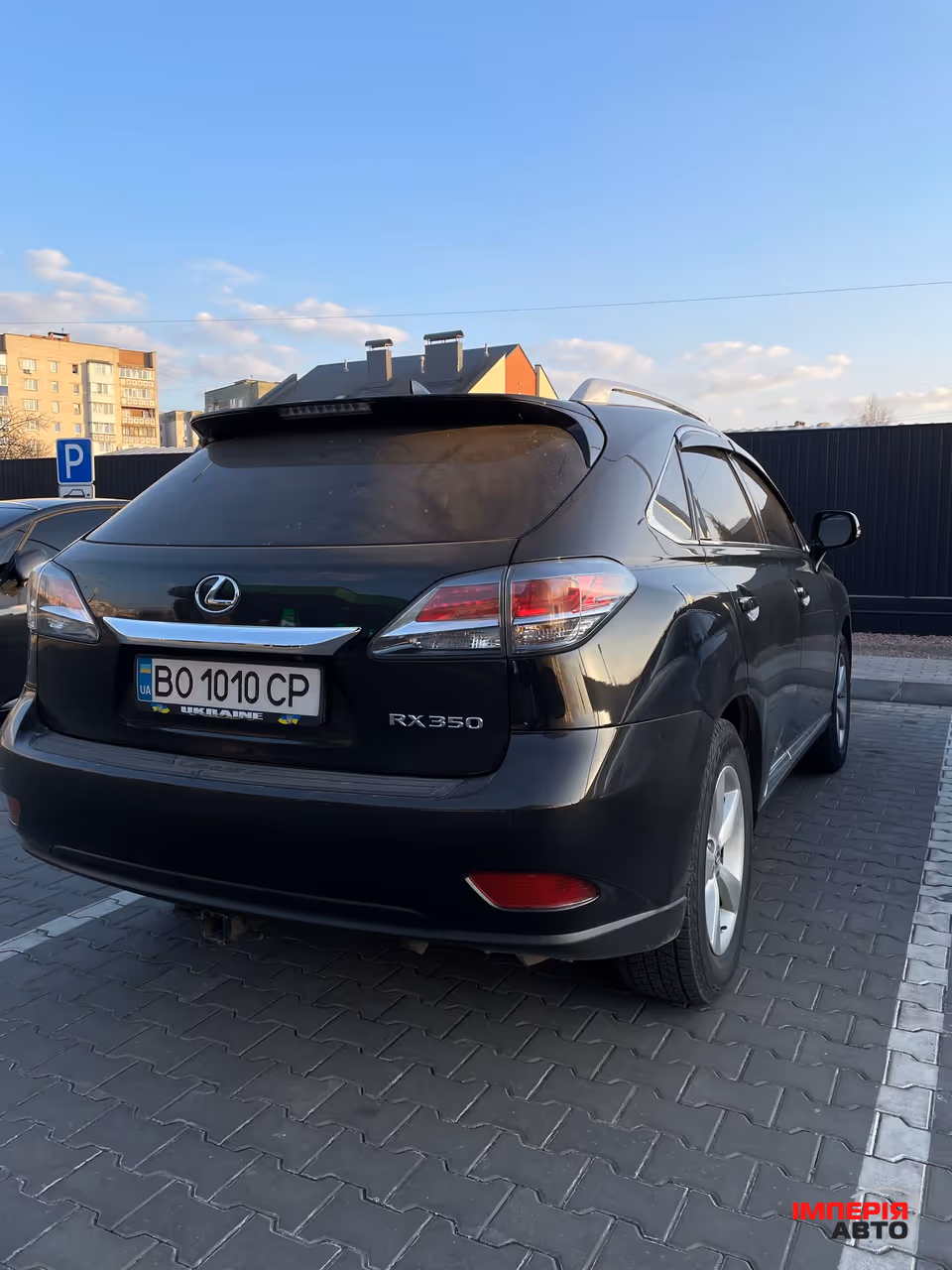 Lexus RX - фото 12