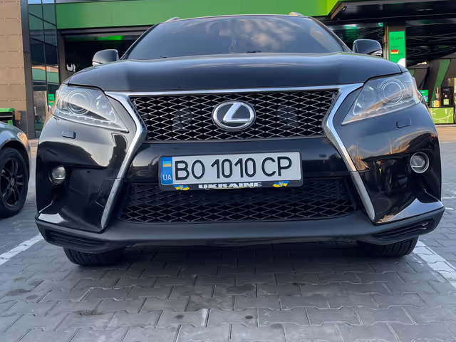 Lexus RX - фото 2