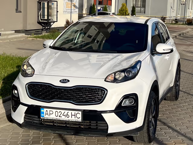 Kia Sportage - фото 1