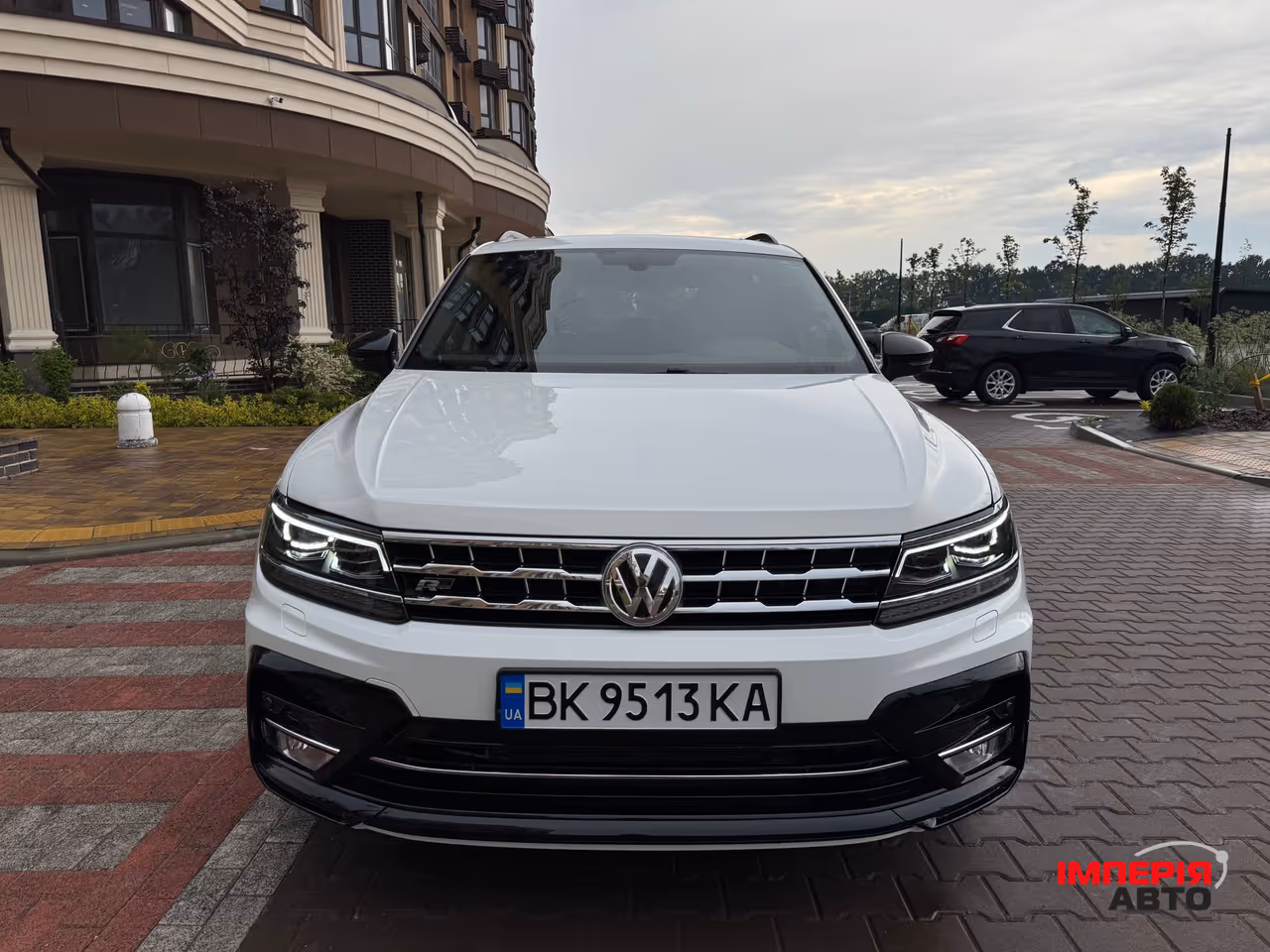 Volkswagen Tiguan - фото 5