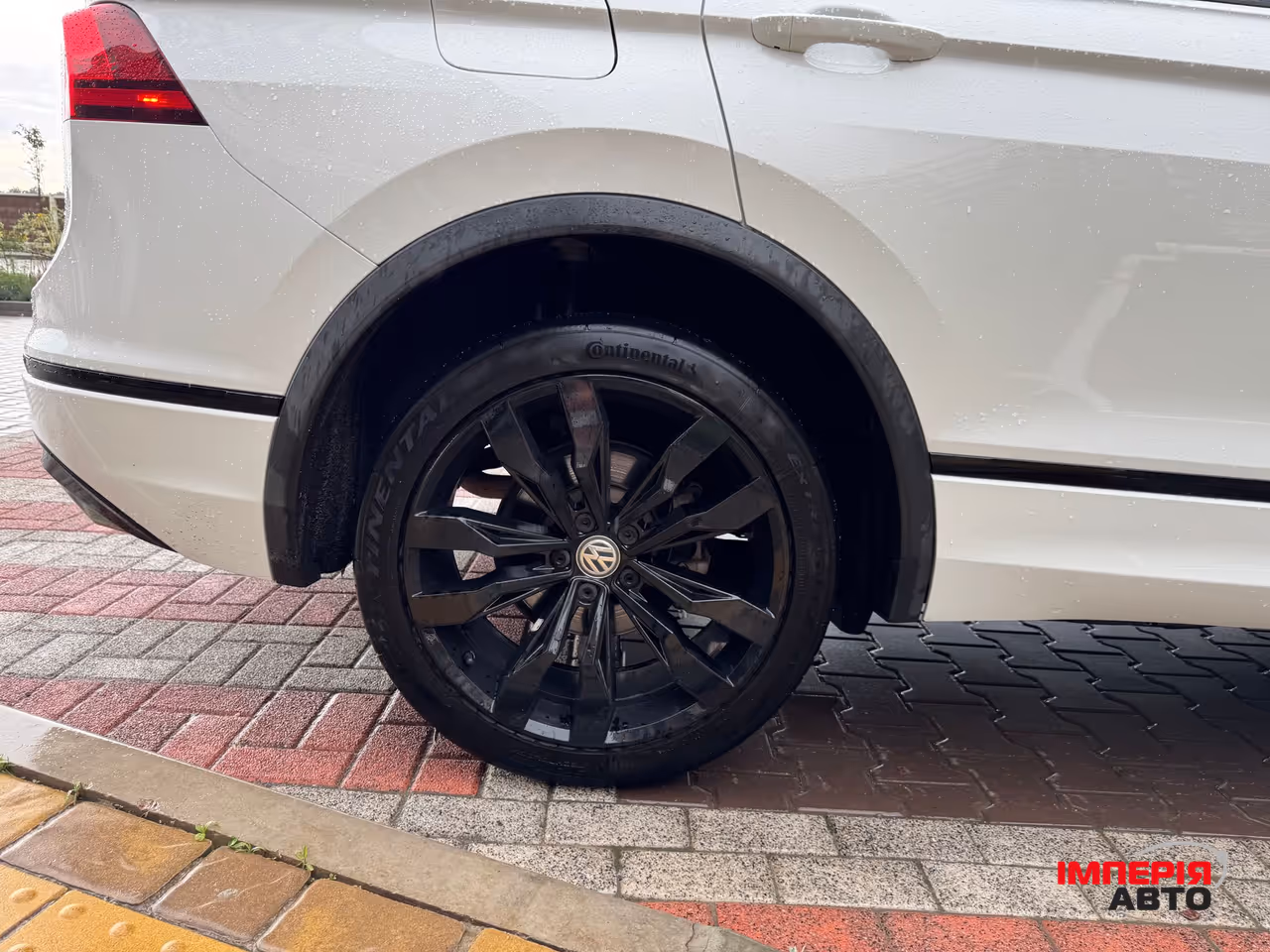 Volkswagen Tiguan - фото 33