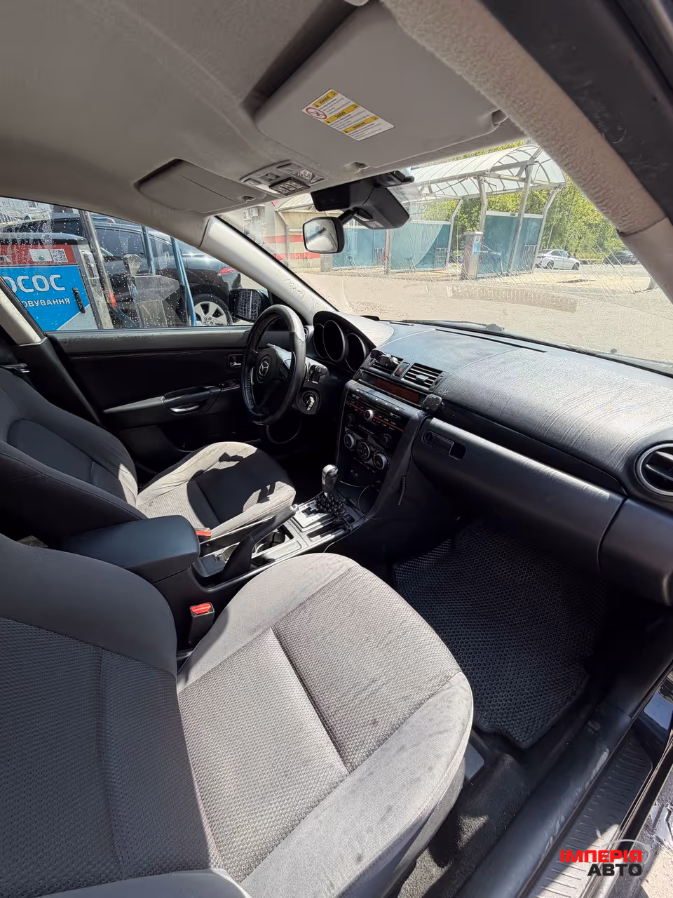 Mazda 3 - фото 6
