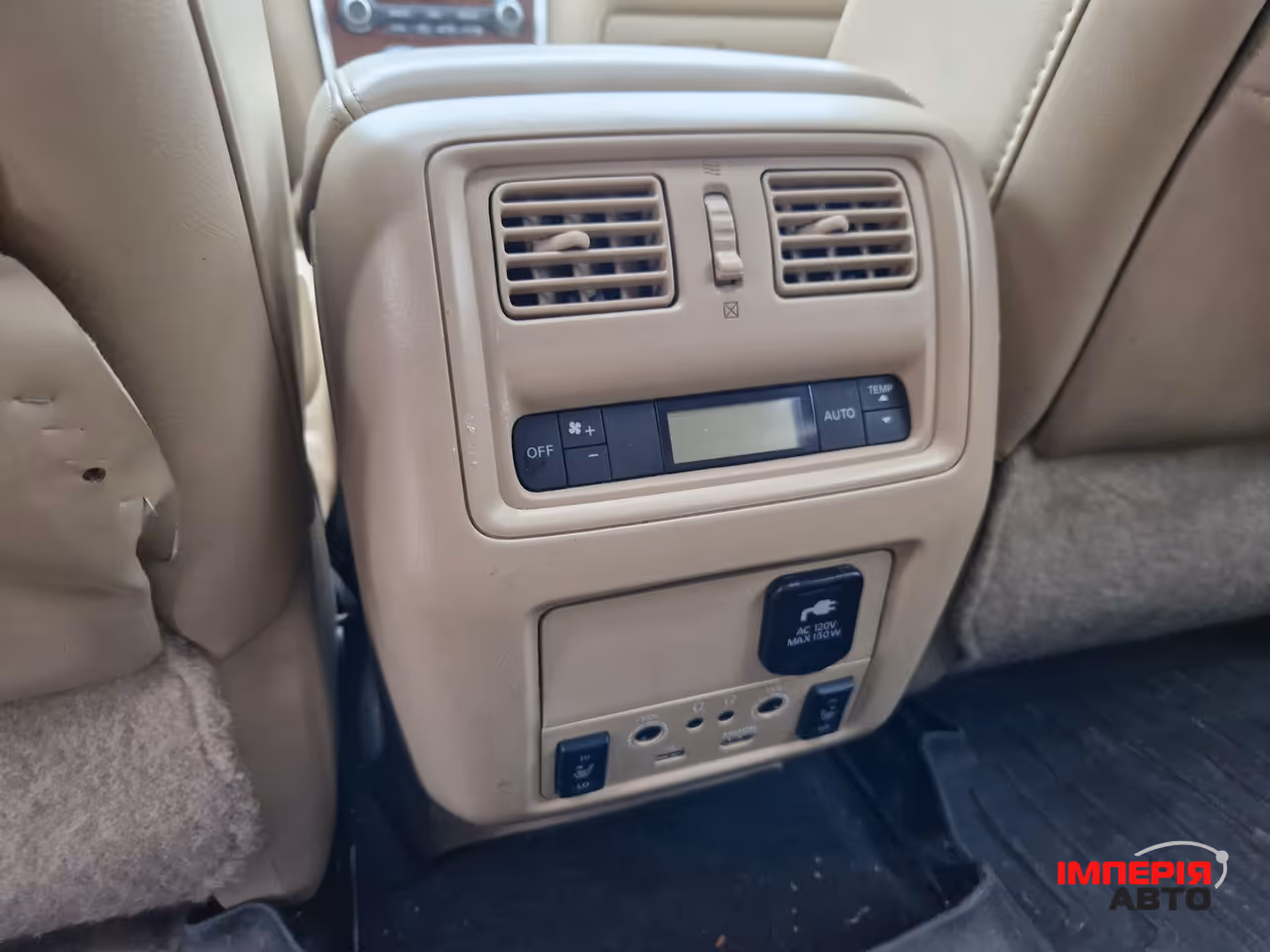 Nissan Pathfinder - фото 17