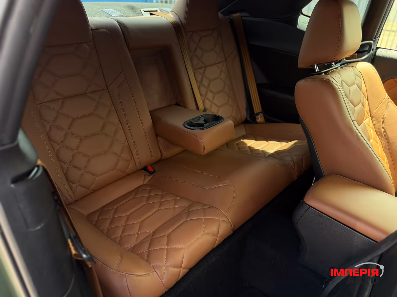 Dodge Challenger - фото 9