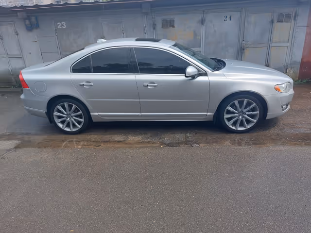 Volvo S80 - фото 4