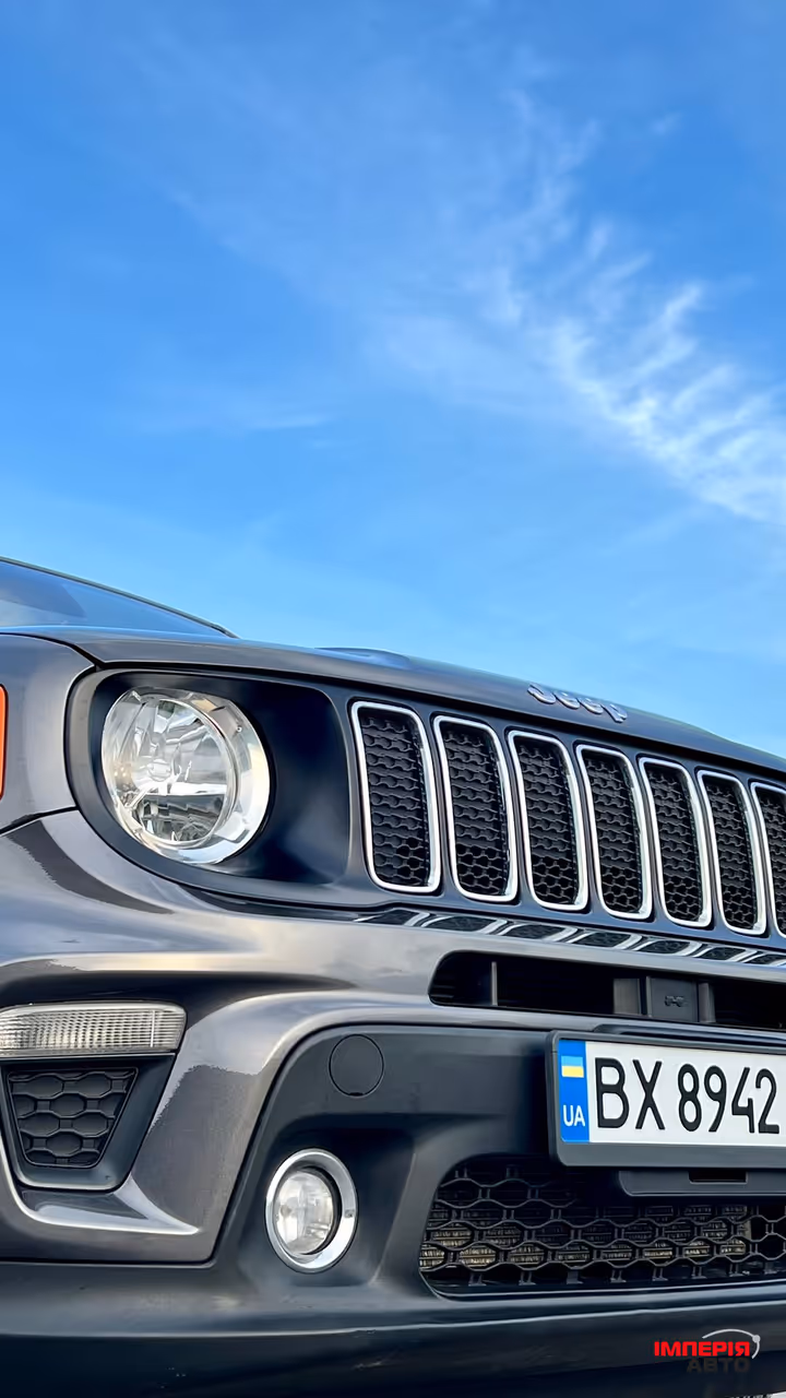 Jeep Renegade - фото 1