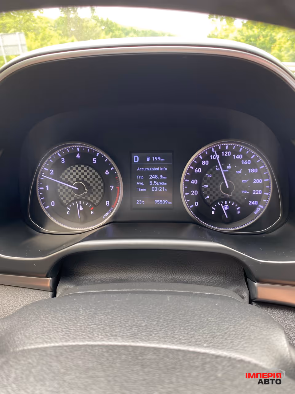 Hyundai Elantra - фото 12