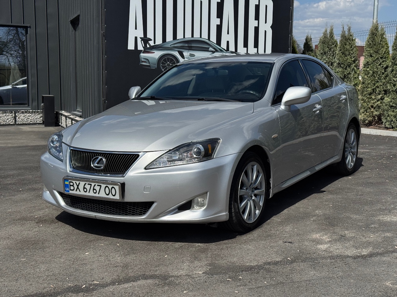 Lexus IS - фото 14