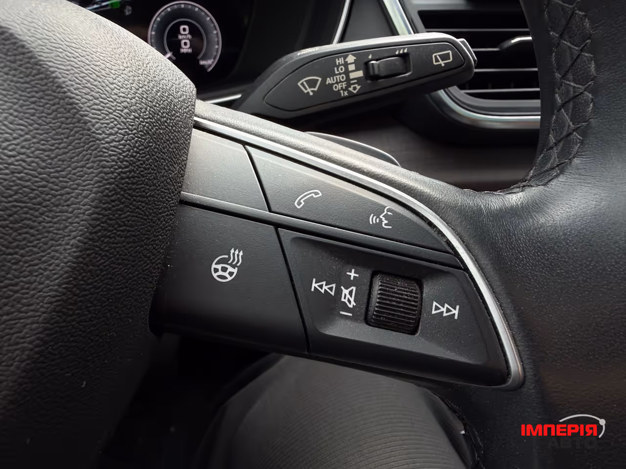 Audi Q5 - фото 25