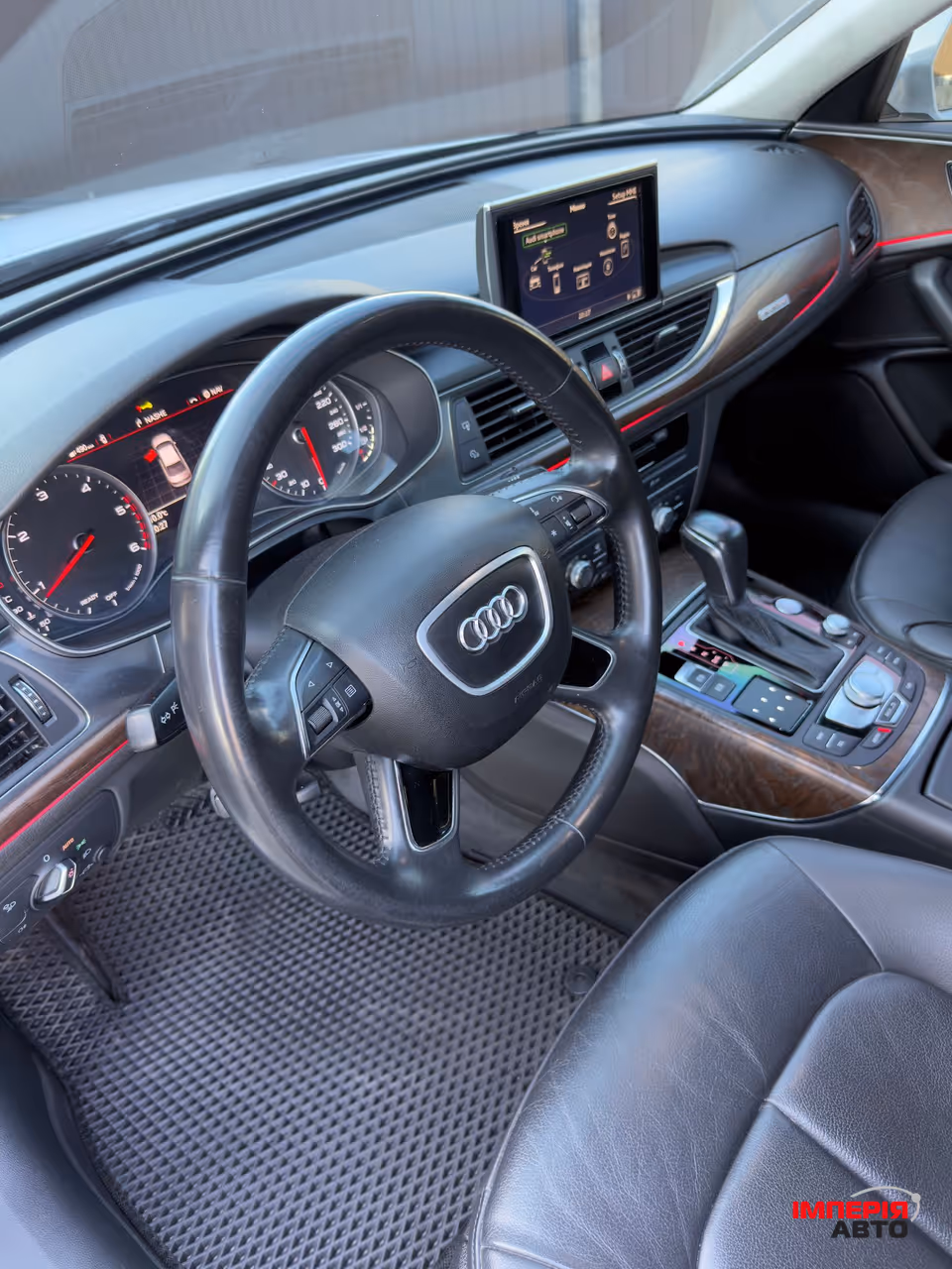 Audi A6 - фото 16