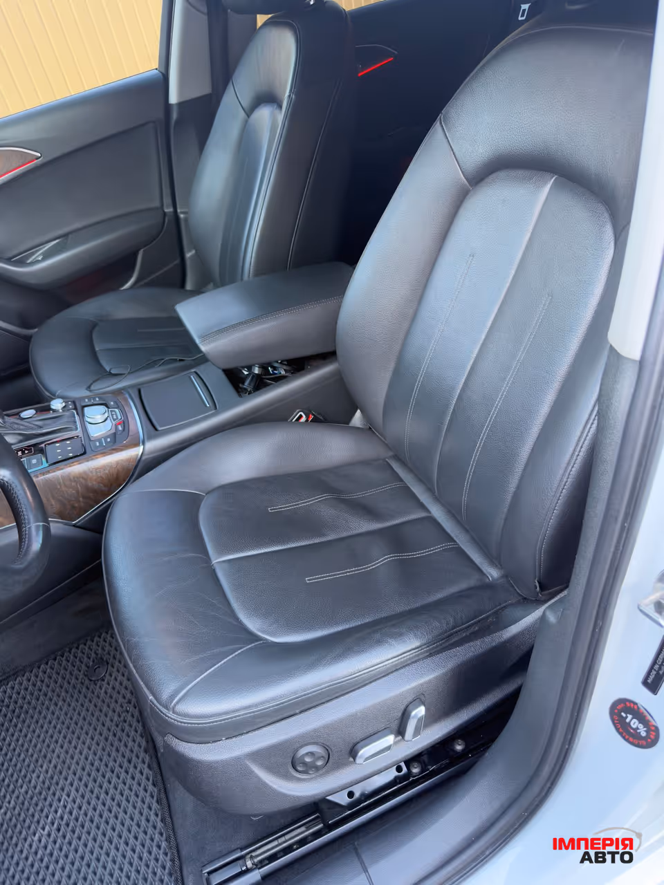 Audi A6 - фото 17