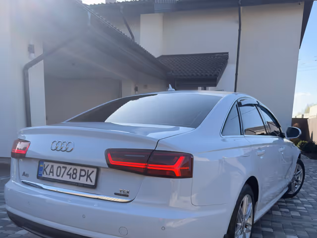 Audi A6 - фото 4