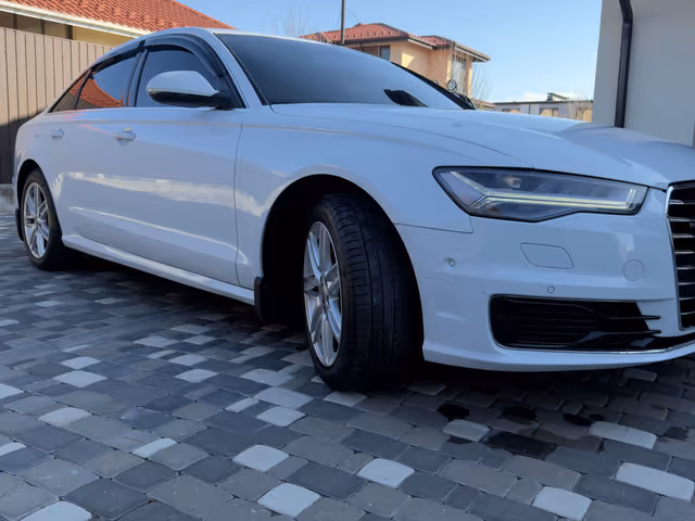 Audi A6 - фото 3
