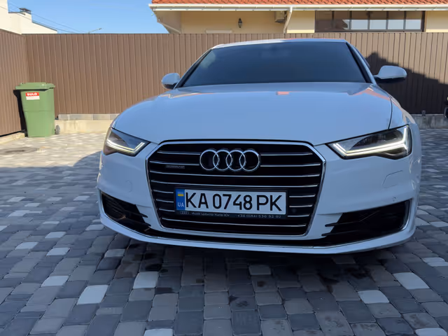 Audi A6 - фото 2