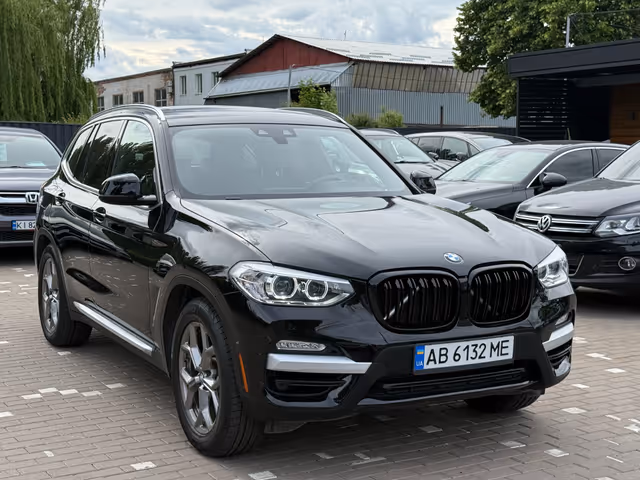 BMW X3 - фото 5