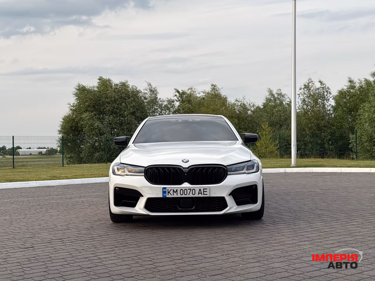 BMW 5 серії - фото 2