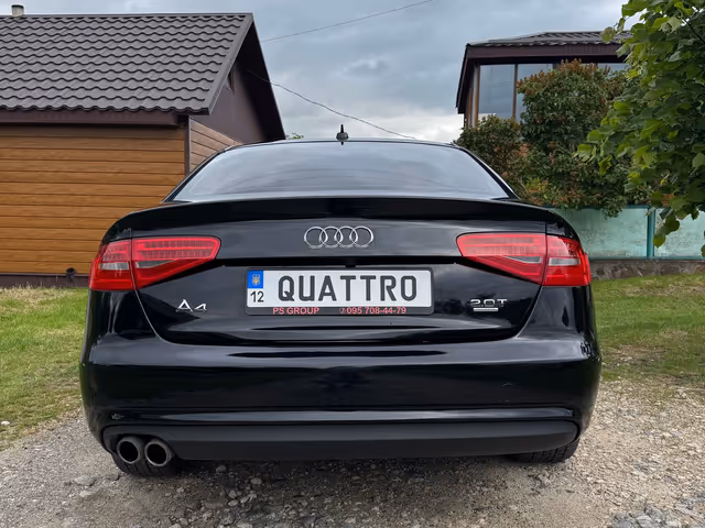 Audi A4 - фото 4