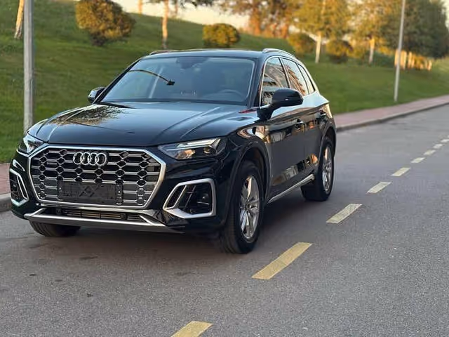 Audi Q5 - фото 2