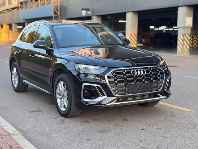 Audi Q5 - фото 4