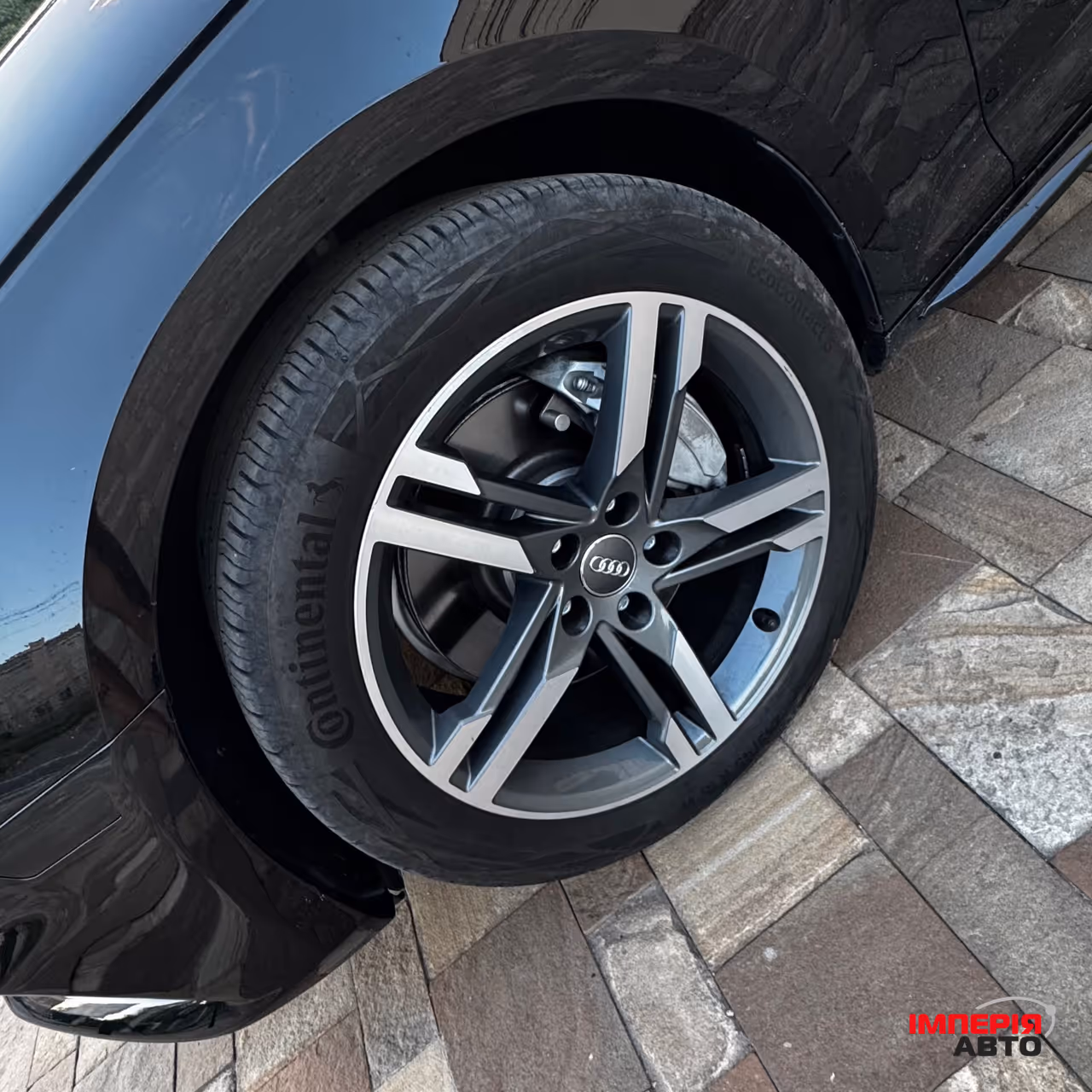 Audi A4 - фото 13