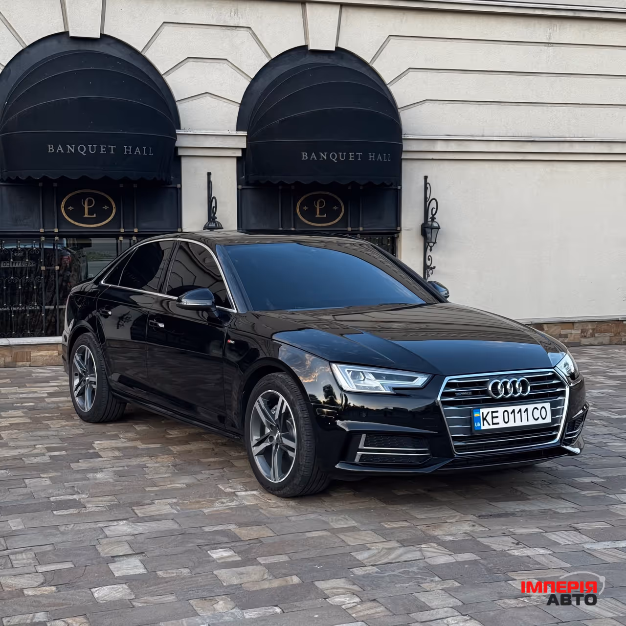 Audi A4 - фото 7