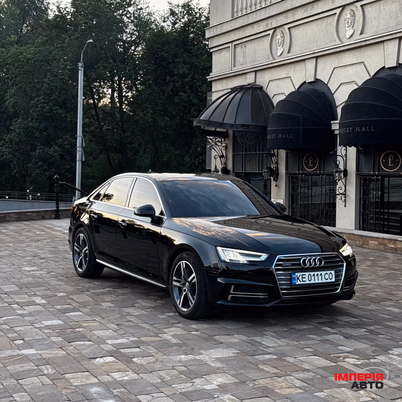 Audi A4 - фото 2