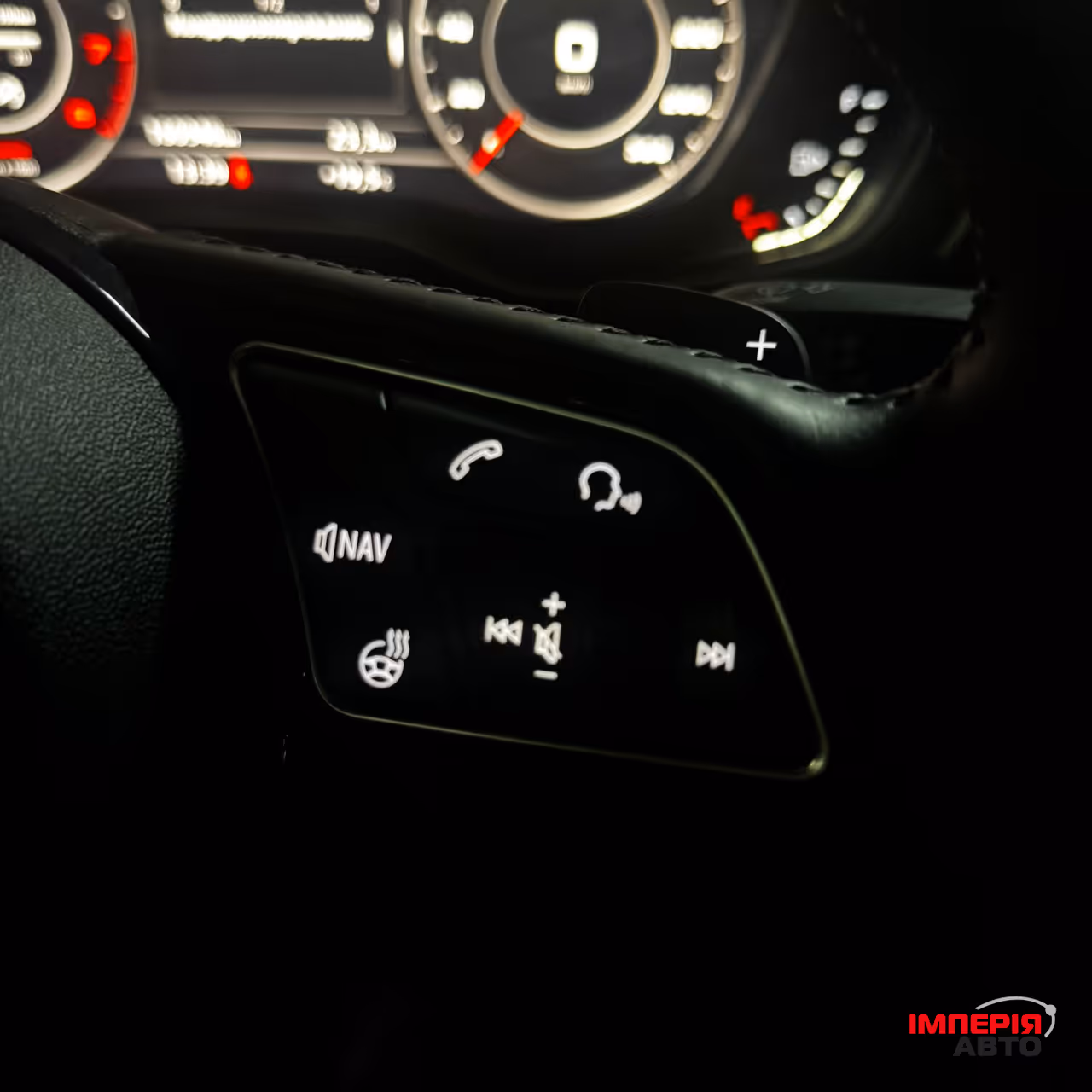 Audi A4 - фото 23