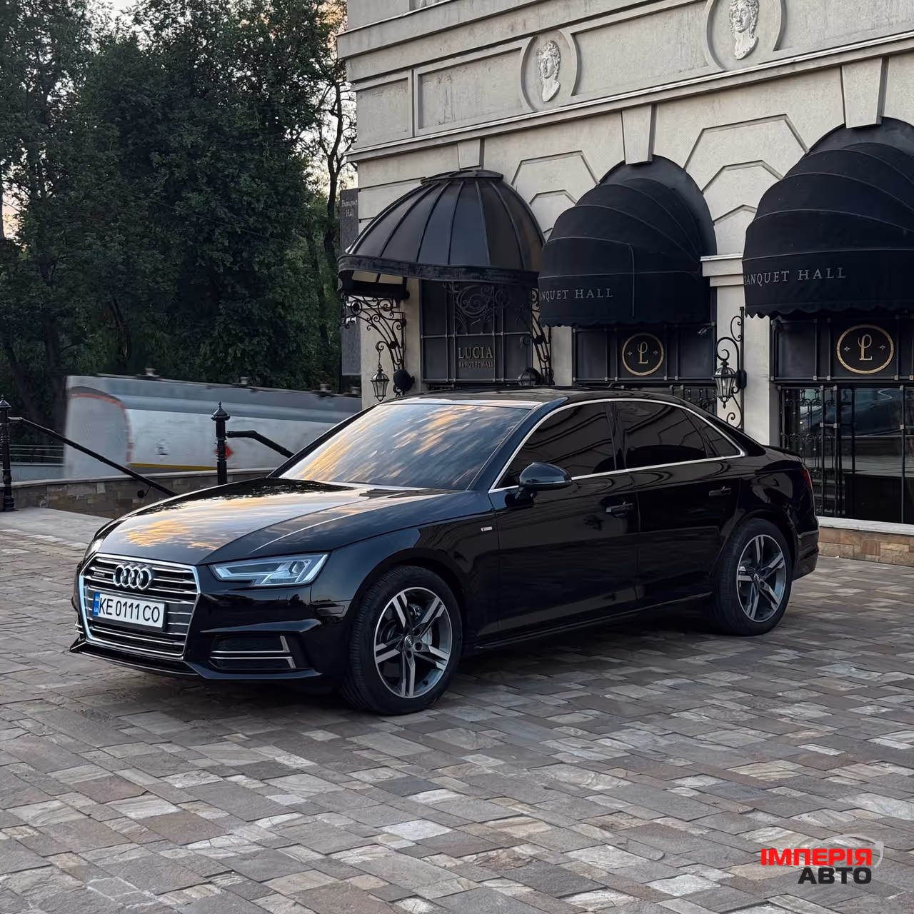 Audi A4 - фото 6